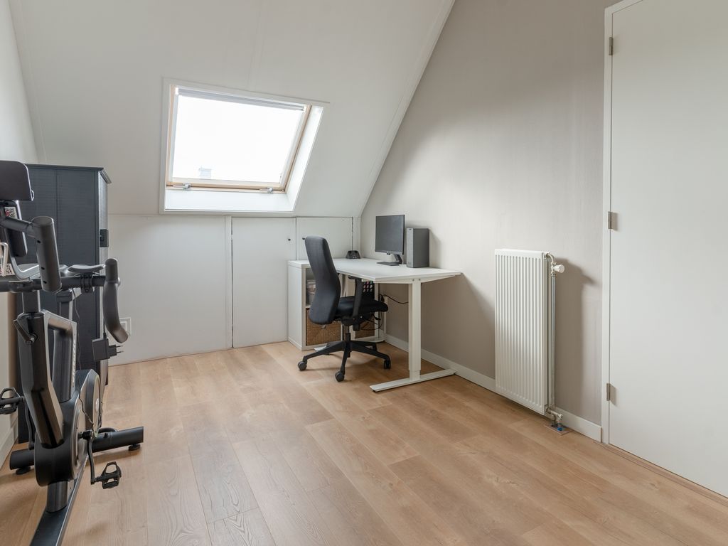 Tonnenbergerhout 21, Harderwijk