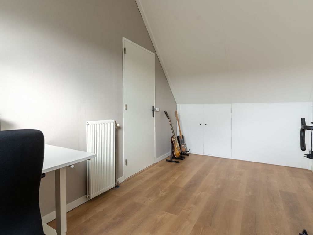 Tonnenbergerhout 21, Harderwijk