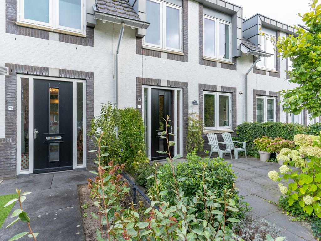 Tonnenbergerhout 21, Harderwijk