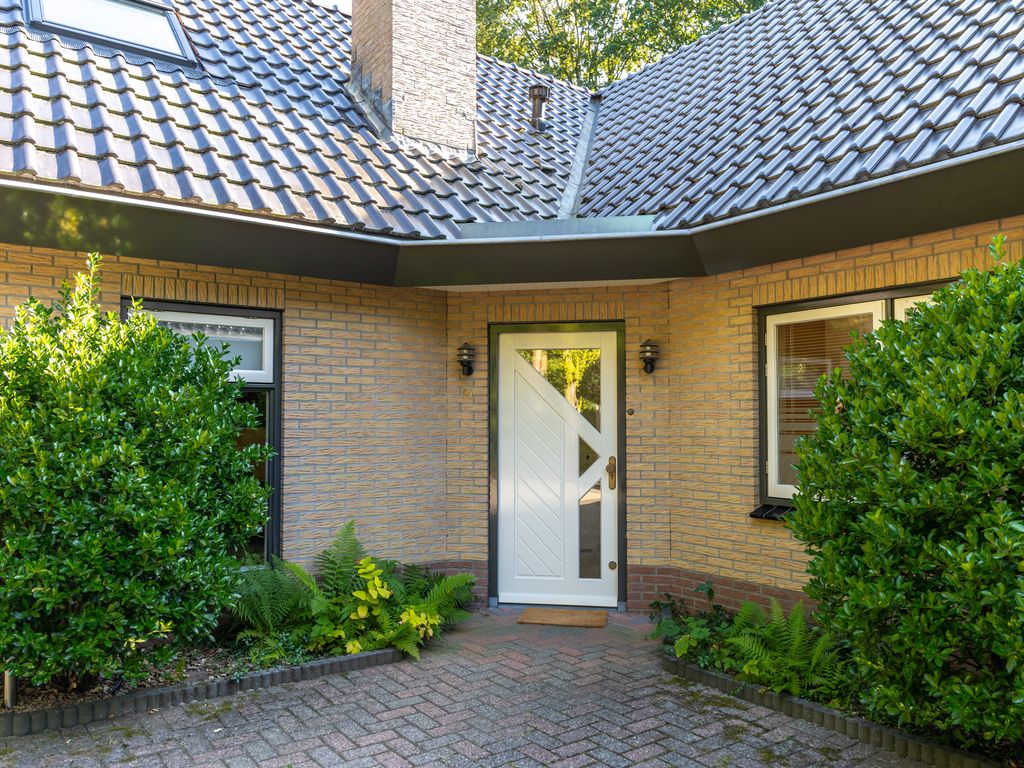 Brederodelaan 21, Ermelo