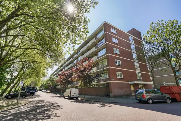 Uitgeeststraat 10