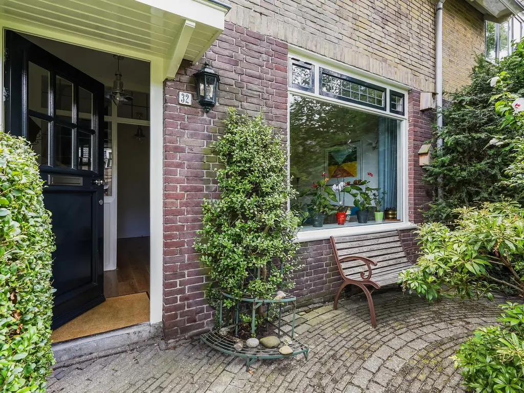 Theemsstraat 32, Haarlem