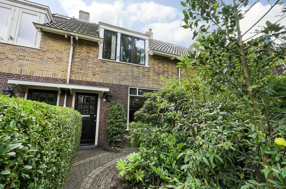 Theemsstraat 32
