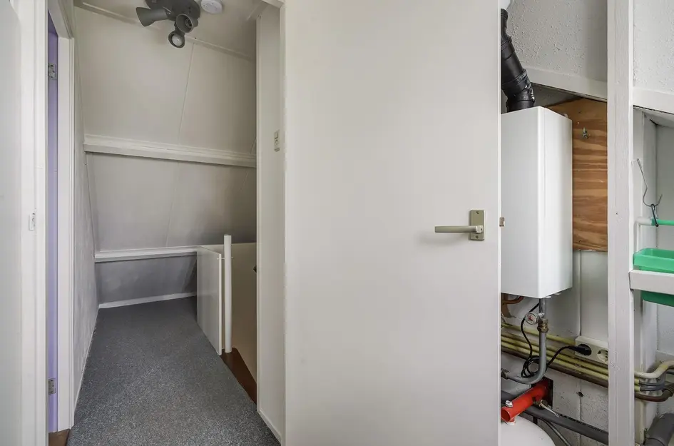 Theemsstraat 32