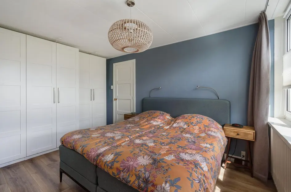 Theemsstraat 32