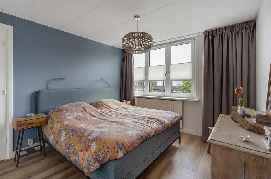 Theemsstraat 32