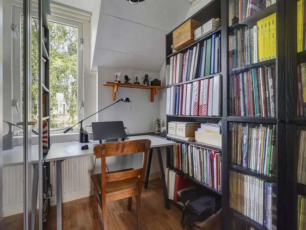 Theemsstraat 32, Haarlem