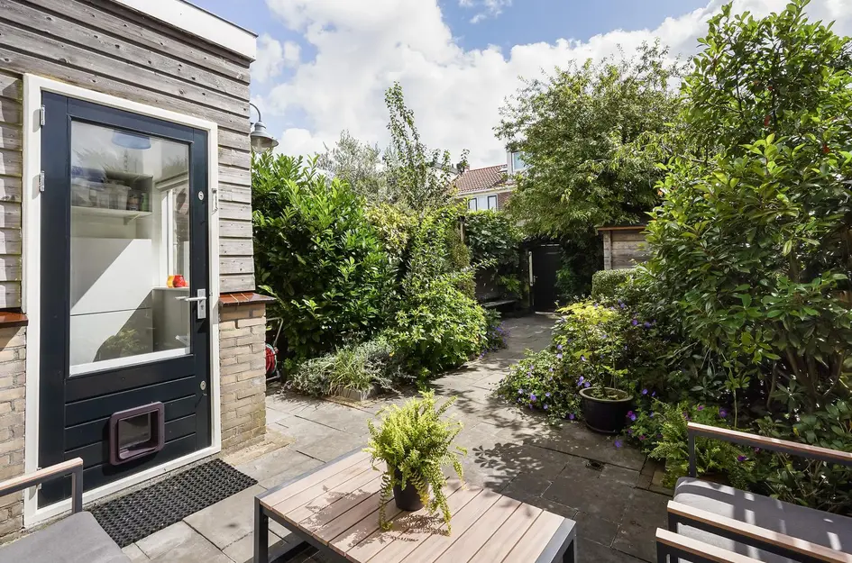 Theemsstraat 32