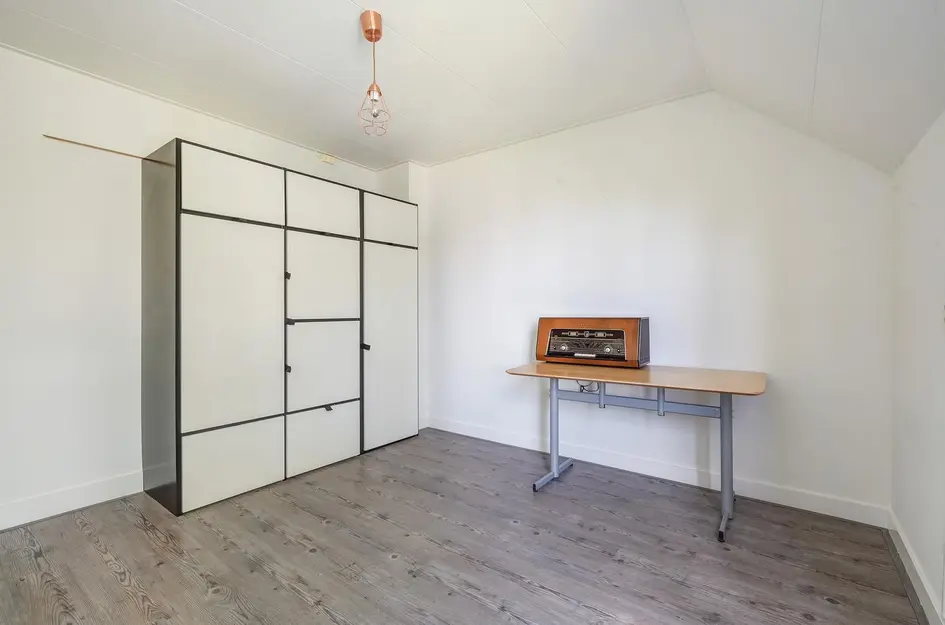 Theemsstraat 32