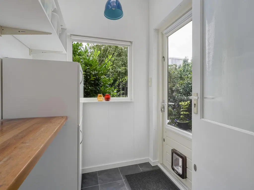 Theemsstraat 32, Haarlem