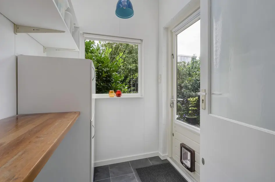 Theemsstraat 32
