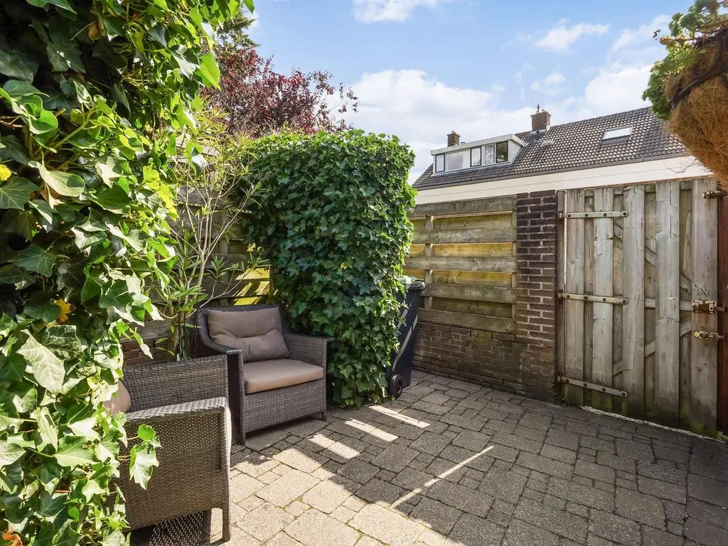 Vincent van Goghstraat 23, Lisse