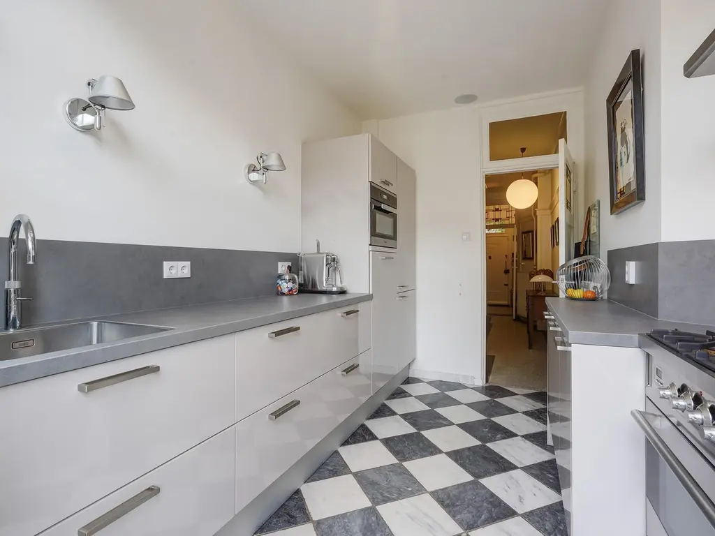 Ruychrocklaan 162, 'S-Gravenhage