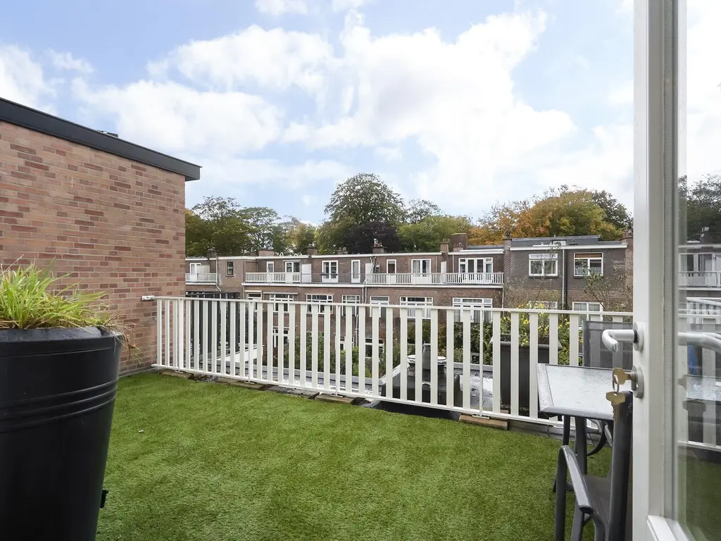 Ruychrocklaan 162, 'S-Gravenhage