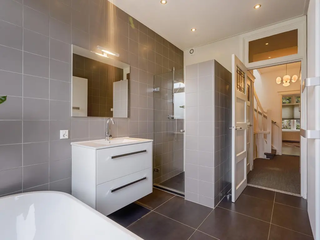 Ruychrocklaan 162, 'S-Gravenhage