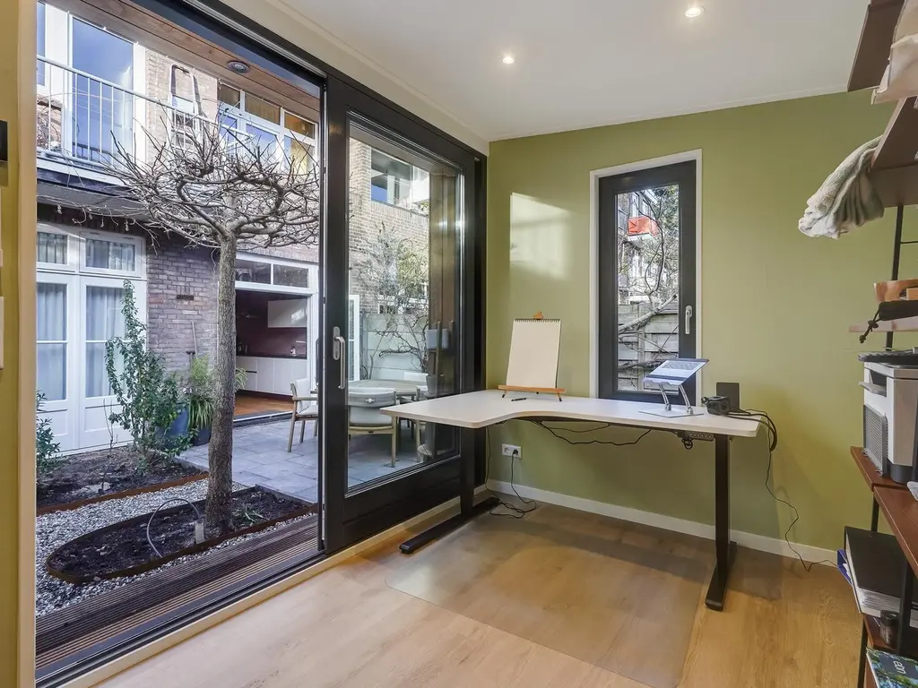 Mient 88, 'S-Gravenhage