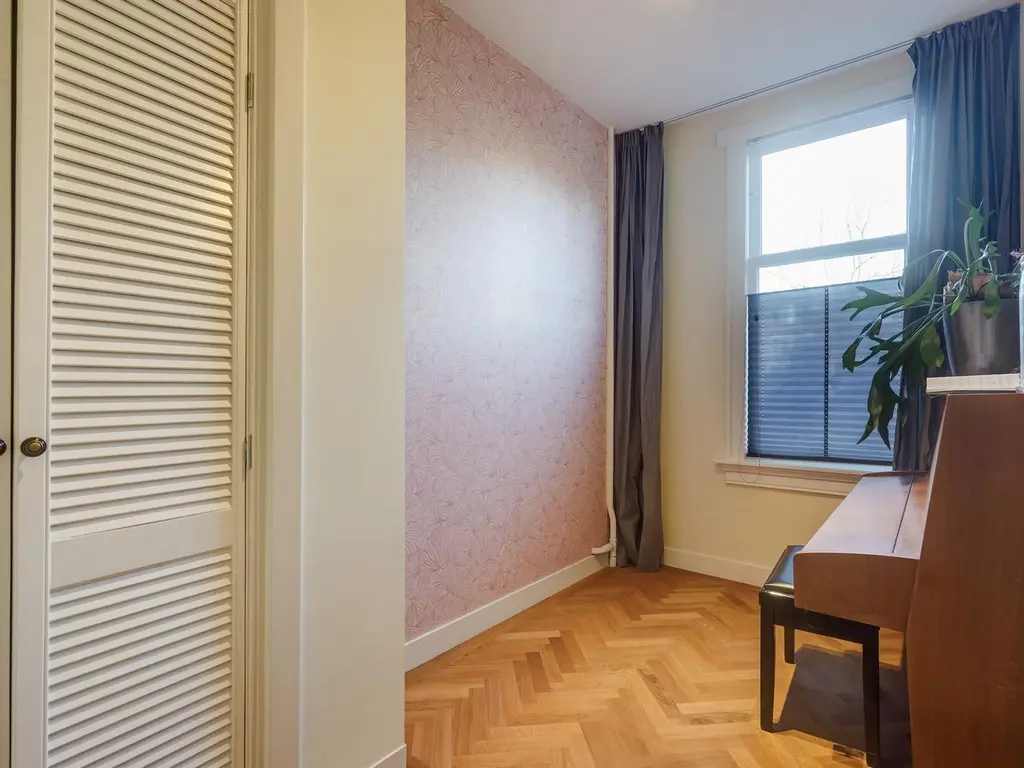 Mient 88, 'S-Gravenhage