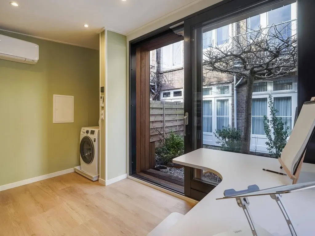 Mient 88, 'S-Gravenhage