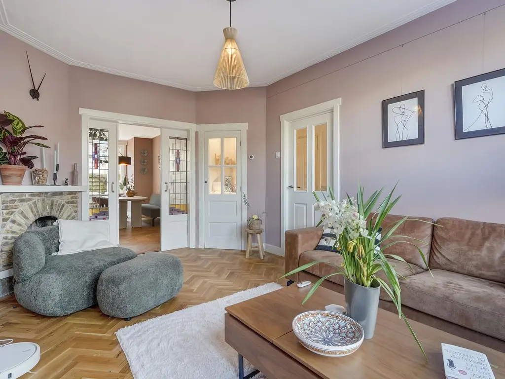 Mient 88, 'S-Gravenhage