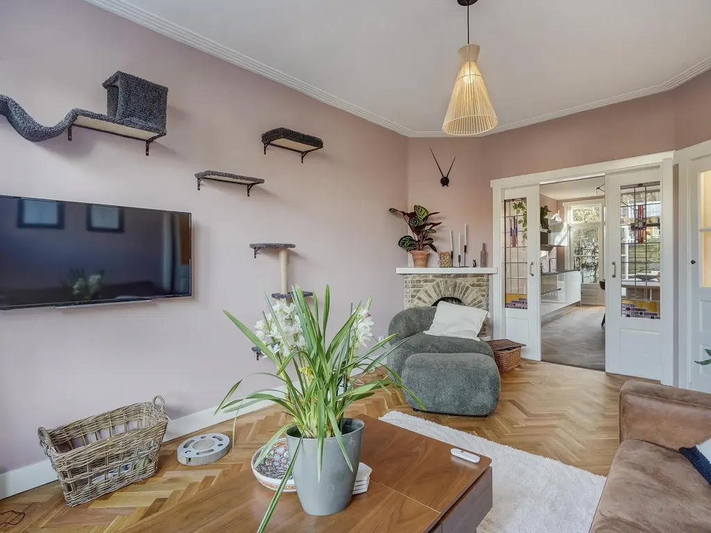 Mient 88, 'S-Gravenhage