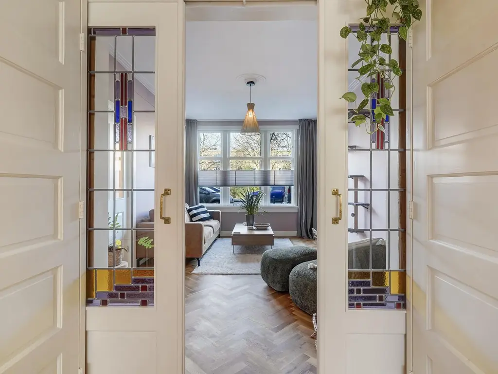 Mient 88, 'S-Gravenhage