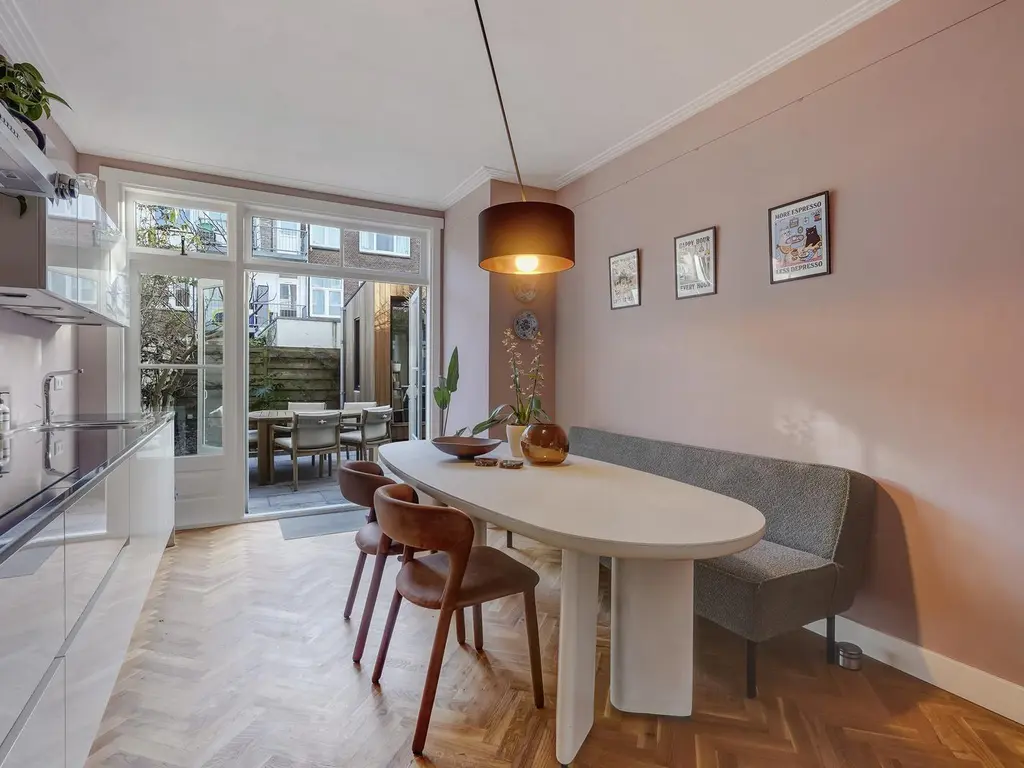 Mient 88, 'S-Gravenhage