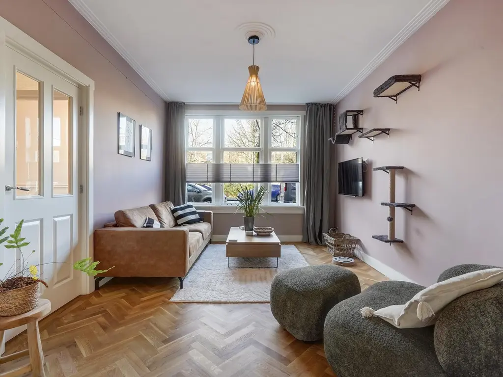 Mient 88, 'S-Gravenhage