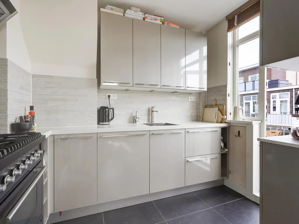 3e Joan Maetsuyckerstraat 228, 'S-Gravenhage