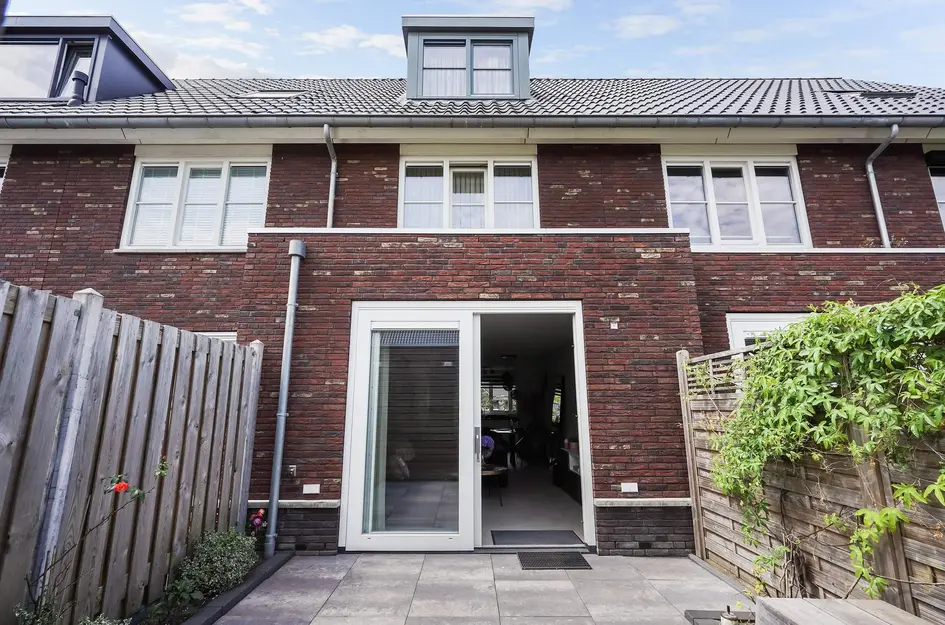 Nederlandstraat 23