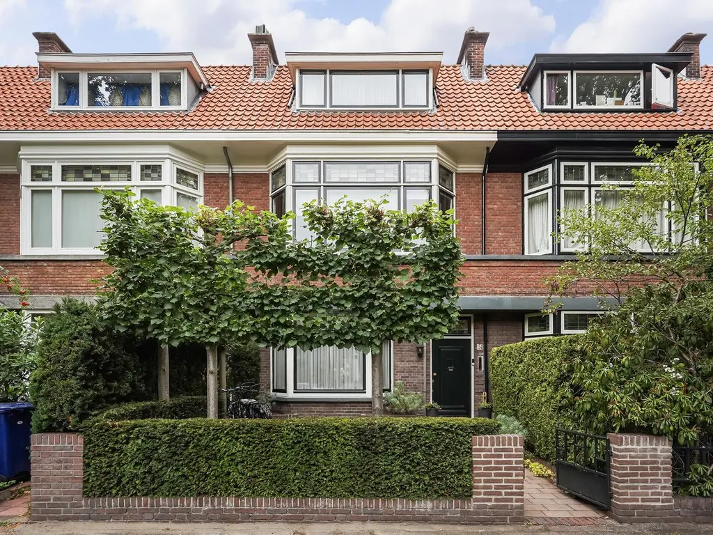 Ruychrocklaan 154, 'S-Gravenhage
