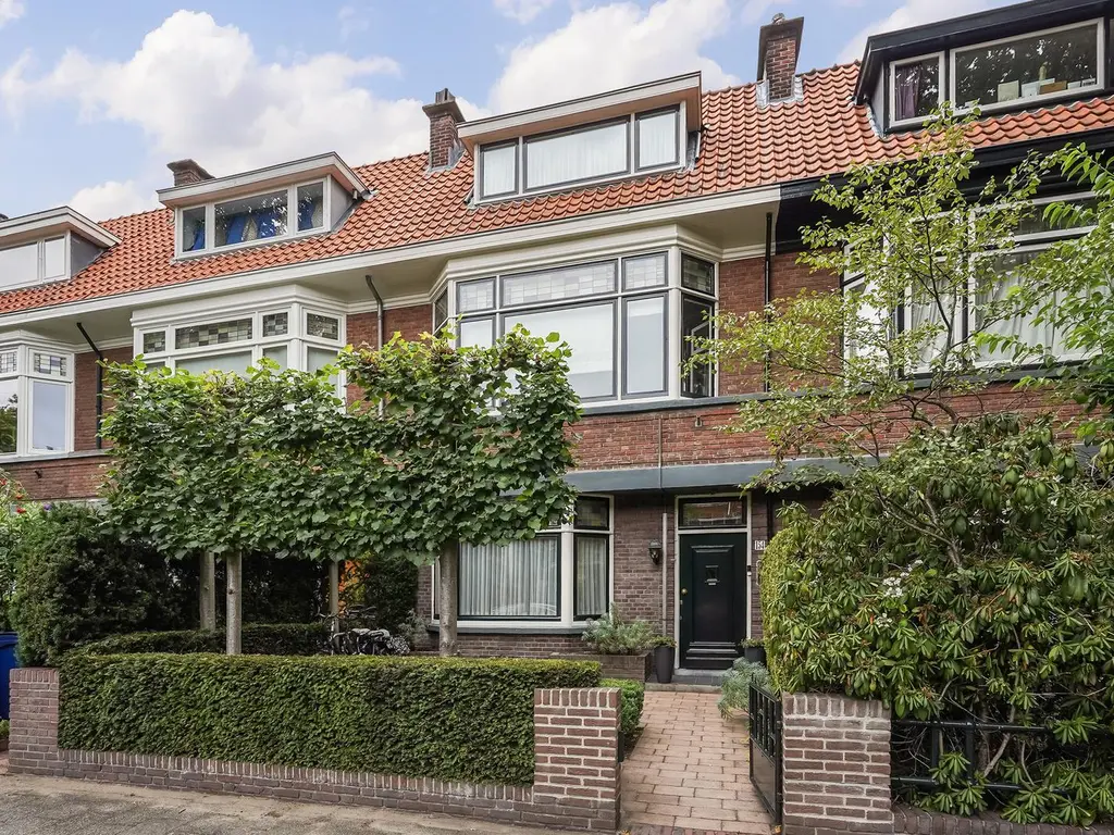 Ruychrocklaan 154, 'S-Gravenhage