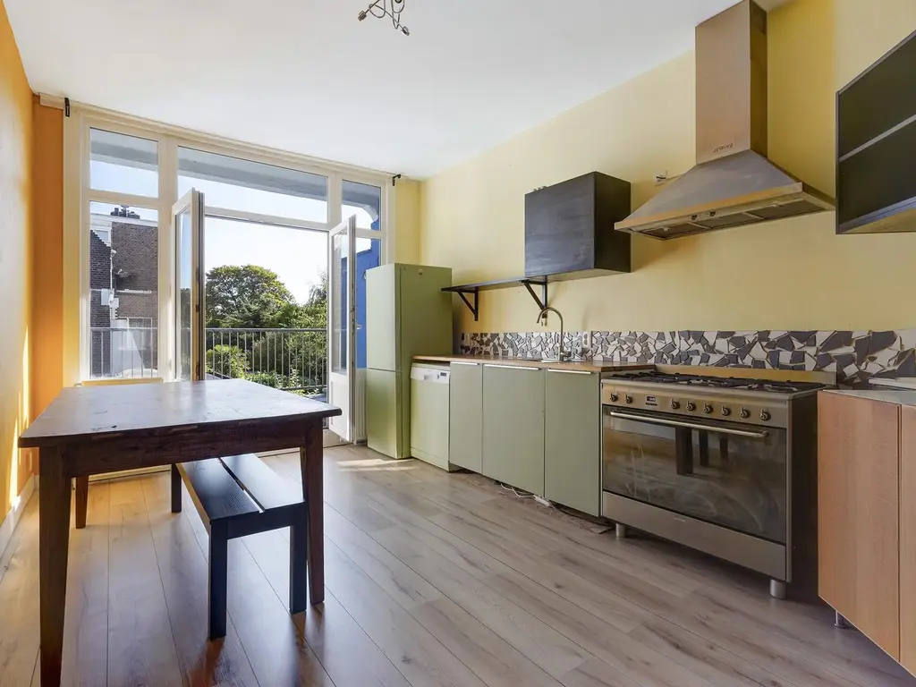 Fahrenheitstraat 699, 'S-Gravenhage