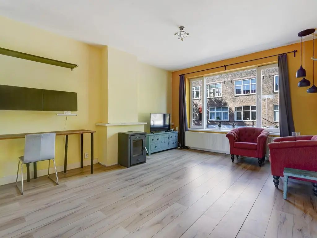 Fahrenheitstraat 699, 'S-Gravenhage