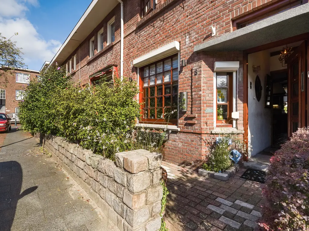 Hugo Verrieststraat 8, 'S-GRAVENHAGE