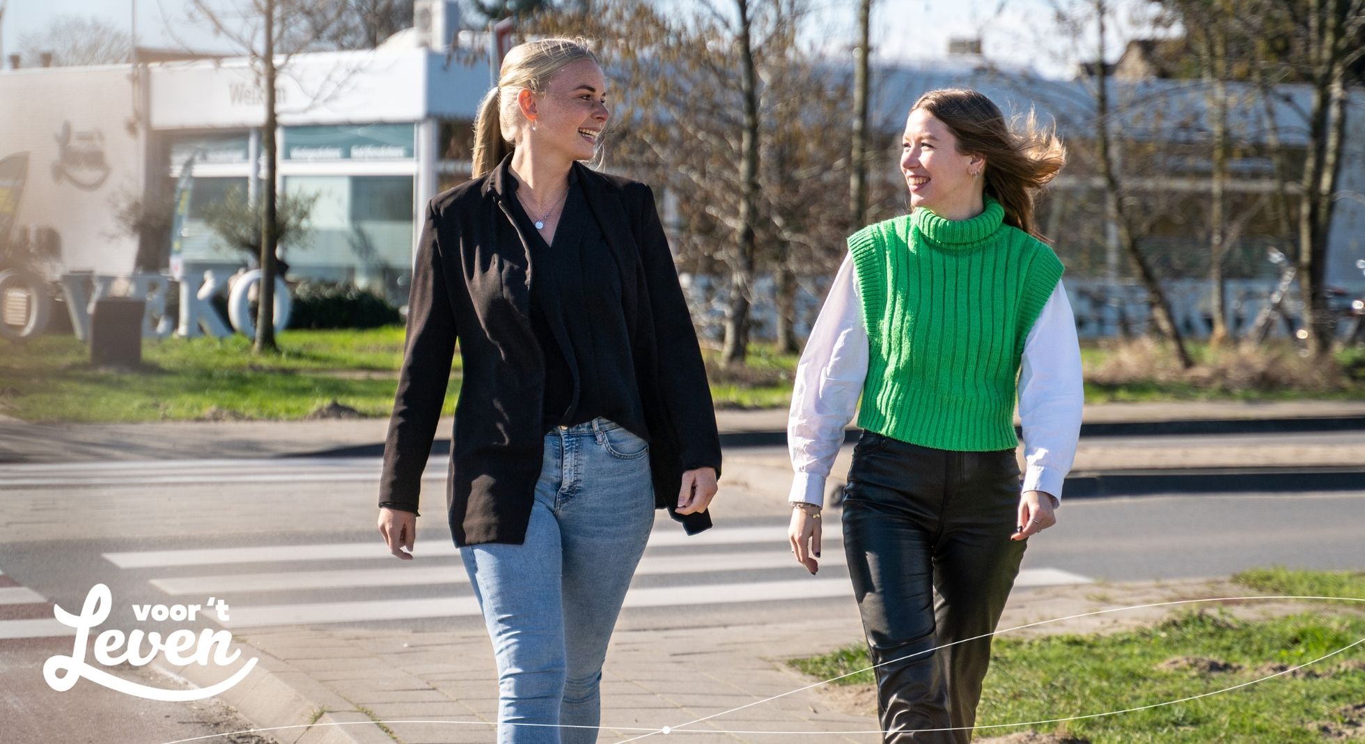 Hypotheekcontrollers Amke en Lieke: ‘Diversiteit, persoonlijk contact en het team maakt ons werk leuk!’