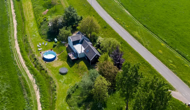 Dijkwoningen: voor een dijk van een woning draaien wij onze hand niet om