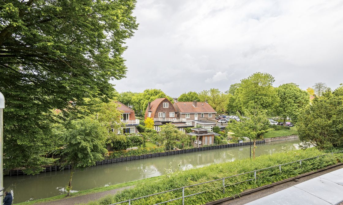 TIEL - WATERSTAETE, afbeelding 1