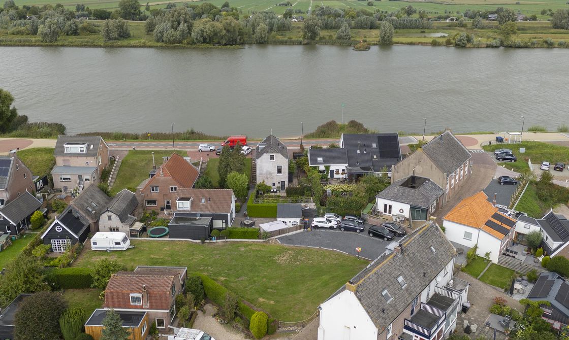 Waal - Bouwkavel Twee-onder-één kapwoning, afbeelding 5