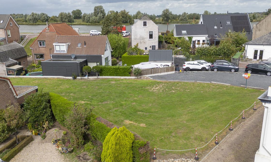 Waal - Bouwkavel Twee-onder-één kapwoning, afbeelding 10