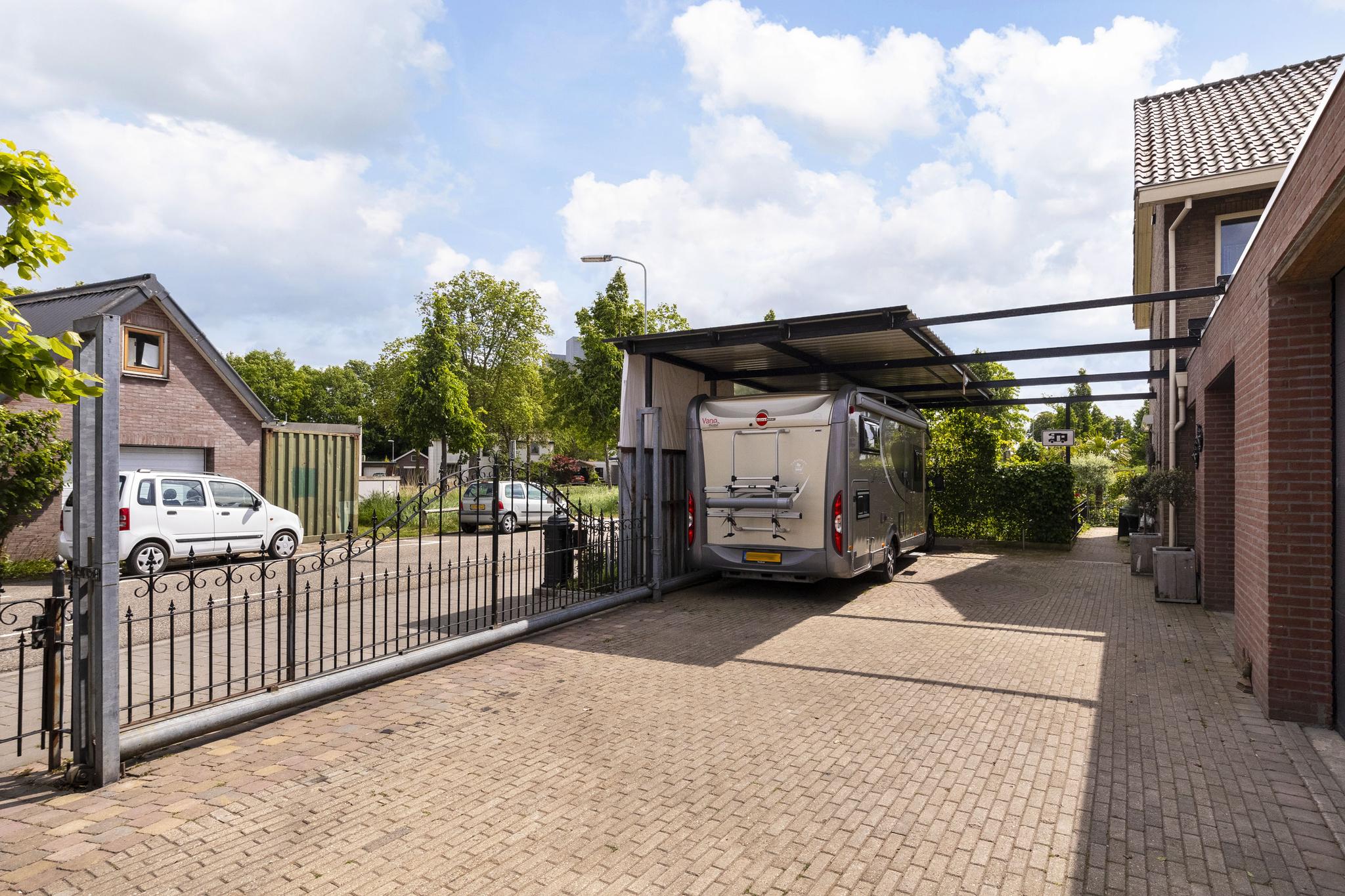 Latensteinse Rondweg 2a, afbeelding 45