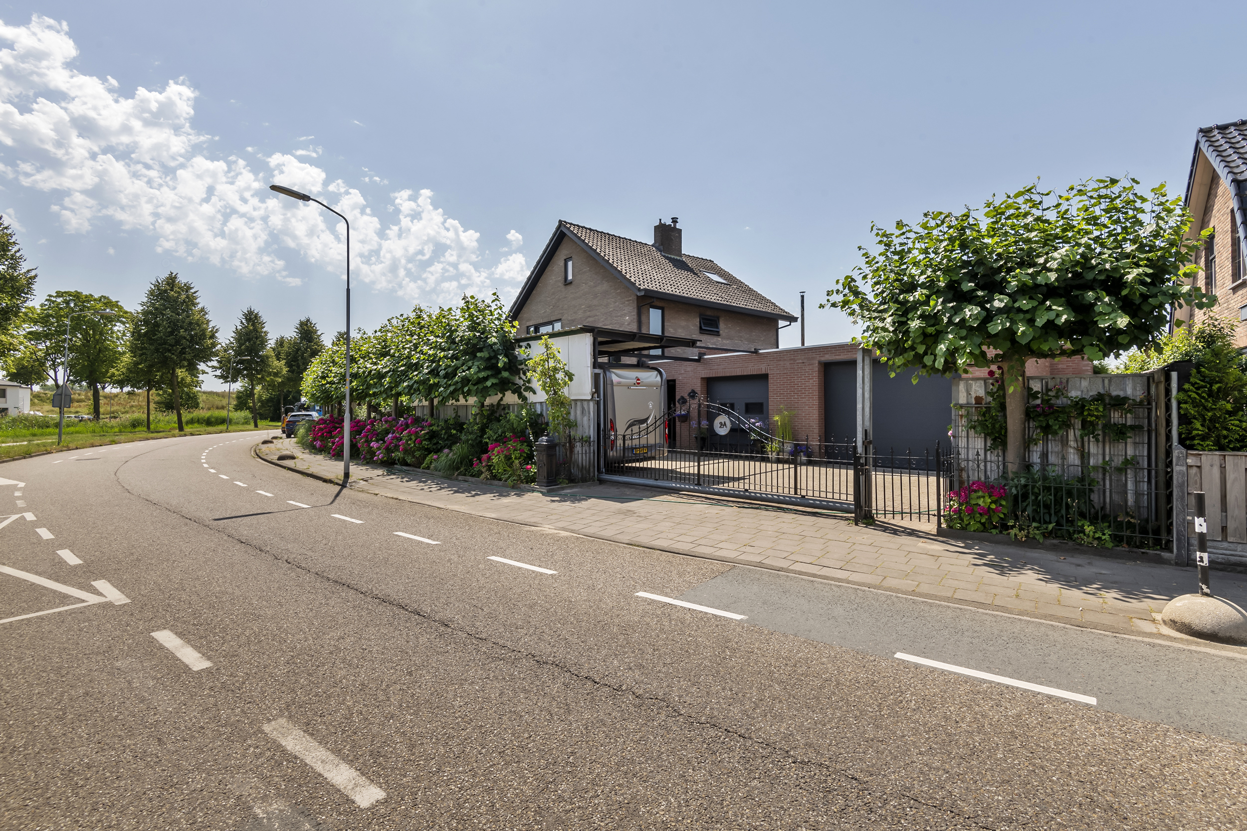 Latensteinse Rondweg 2a, afbeelding 0