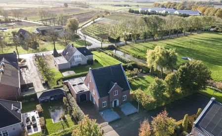 W.J. van der Hooftstraat 9