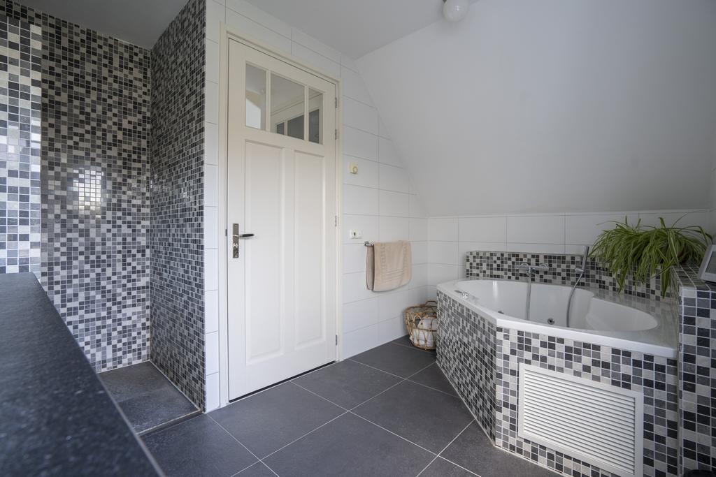 W.J. van der Hooftstraat 9, afbeelding 35