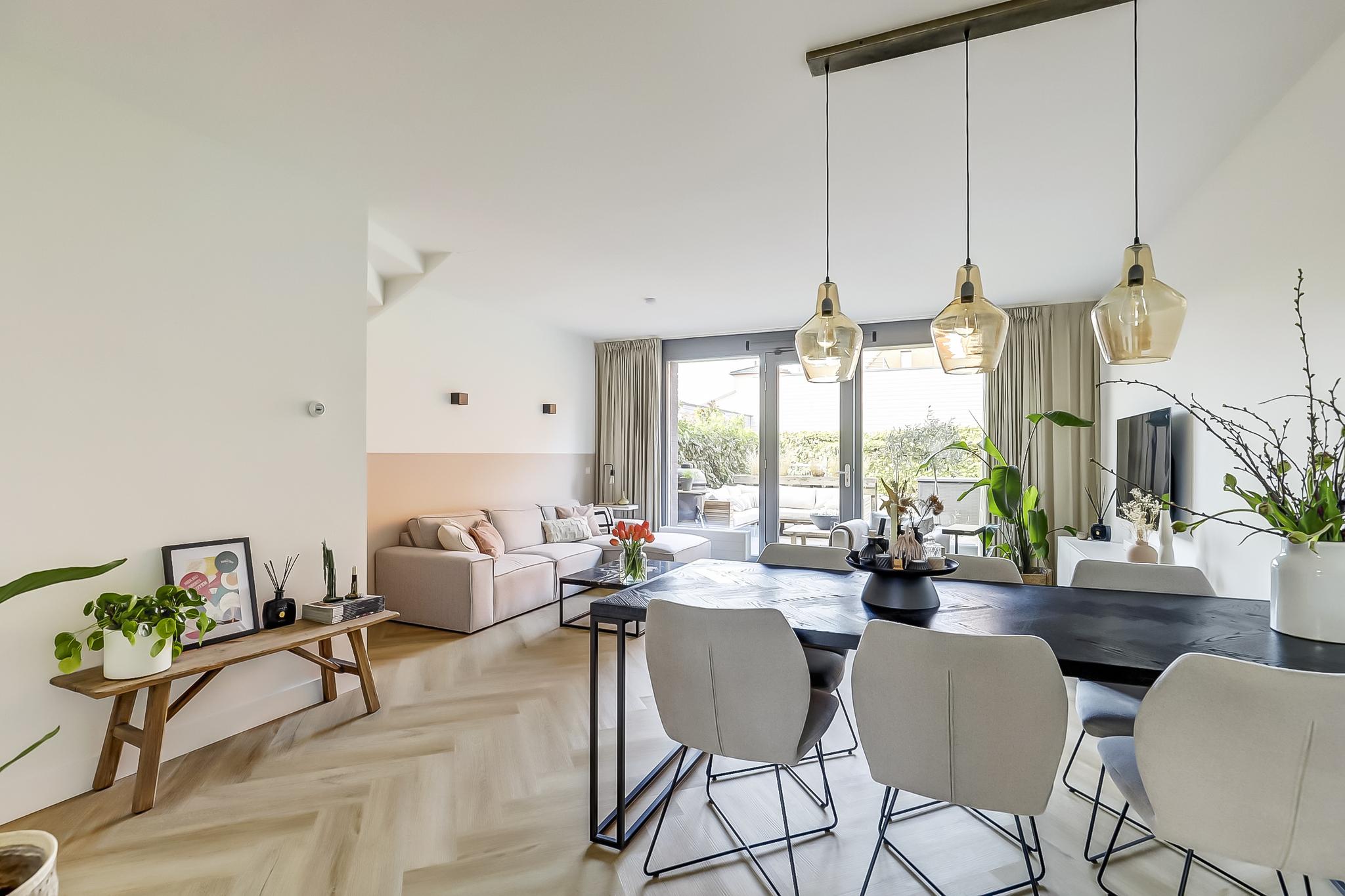 Van Hoevestraat 9, afbeelding 0