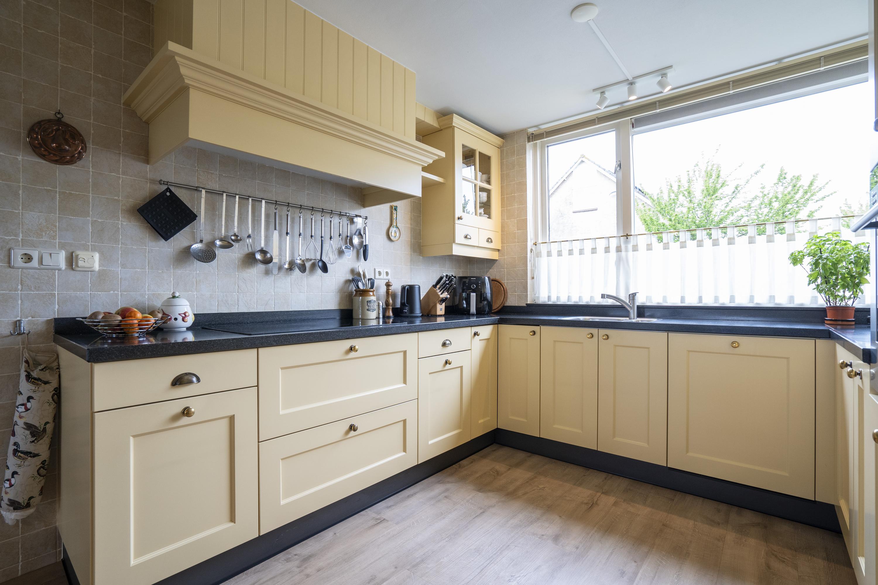 M.E.L. Westenburgstraat 11, afbeelding 2