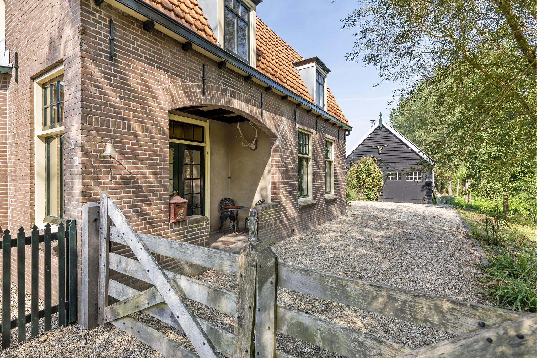 Overboeicop 8, afbeelding 5