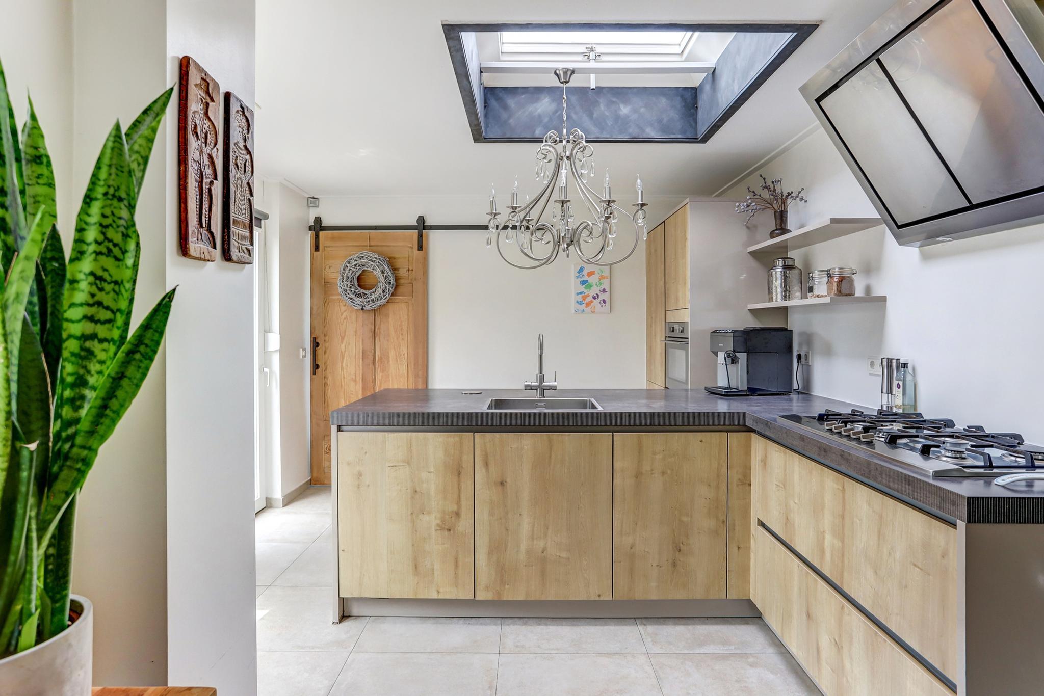 Tiendweg 96, afbeelding 1