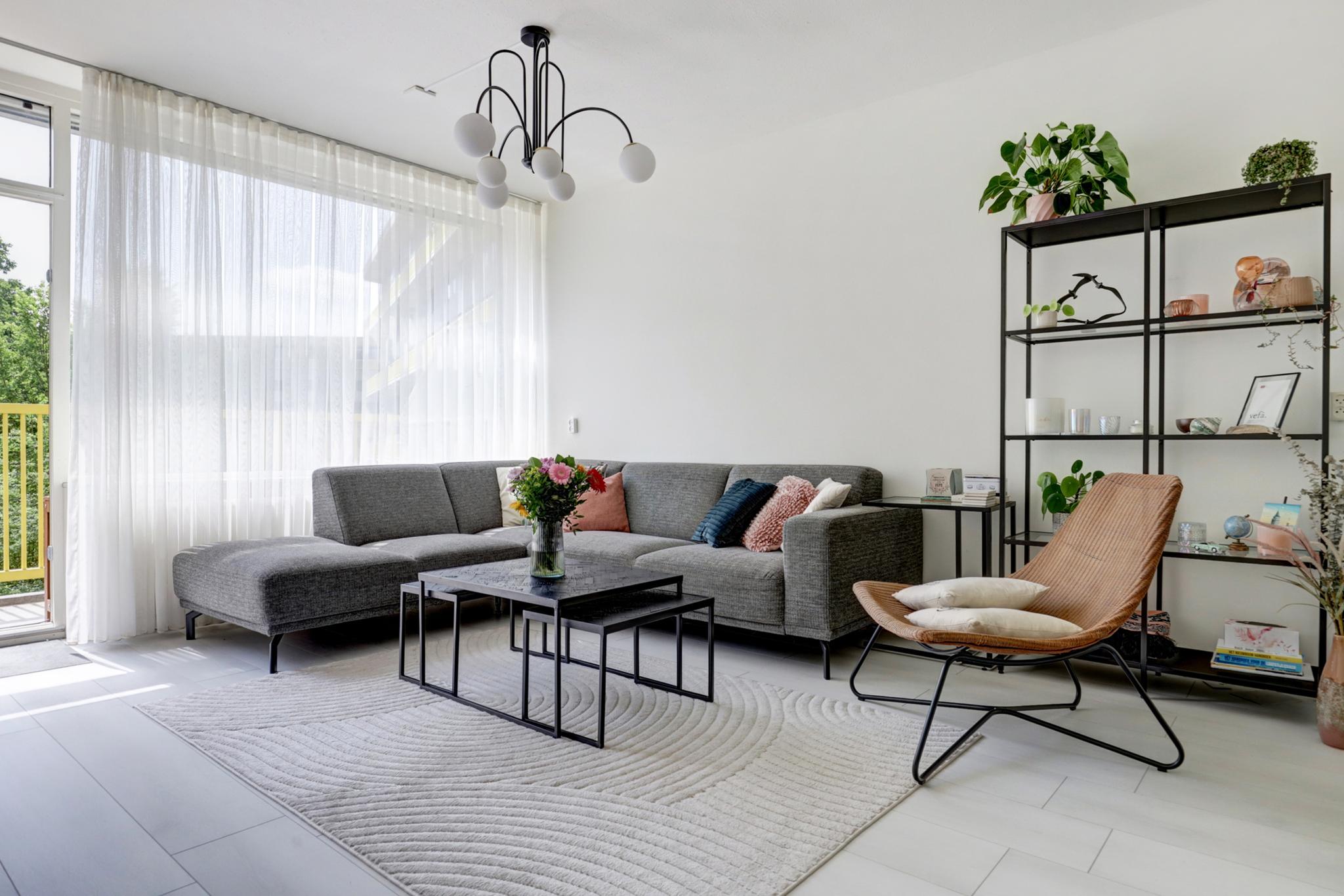 Dokter van Stratenweg 241, afbeelding 0