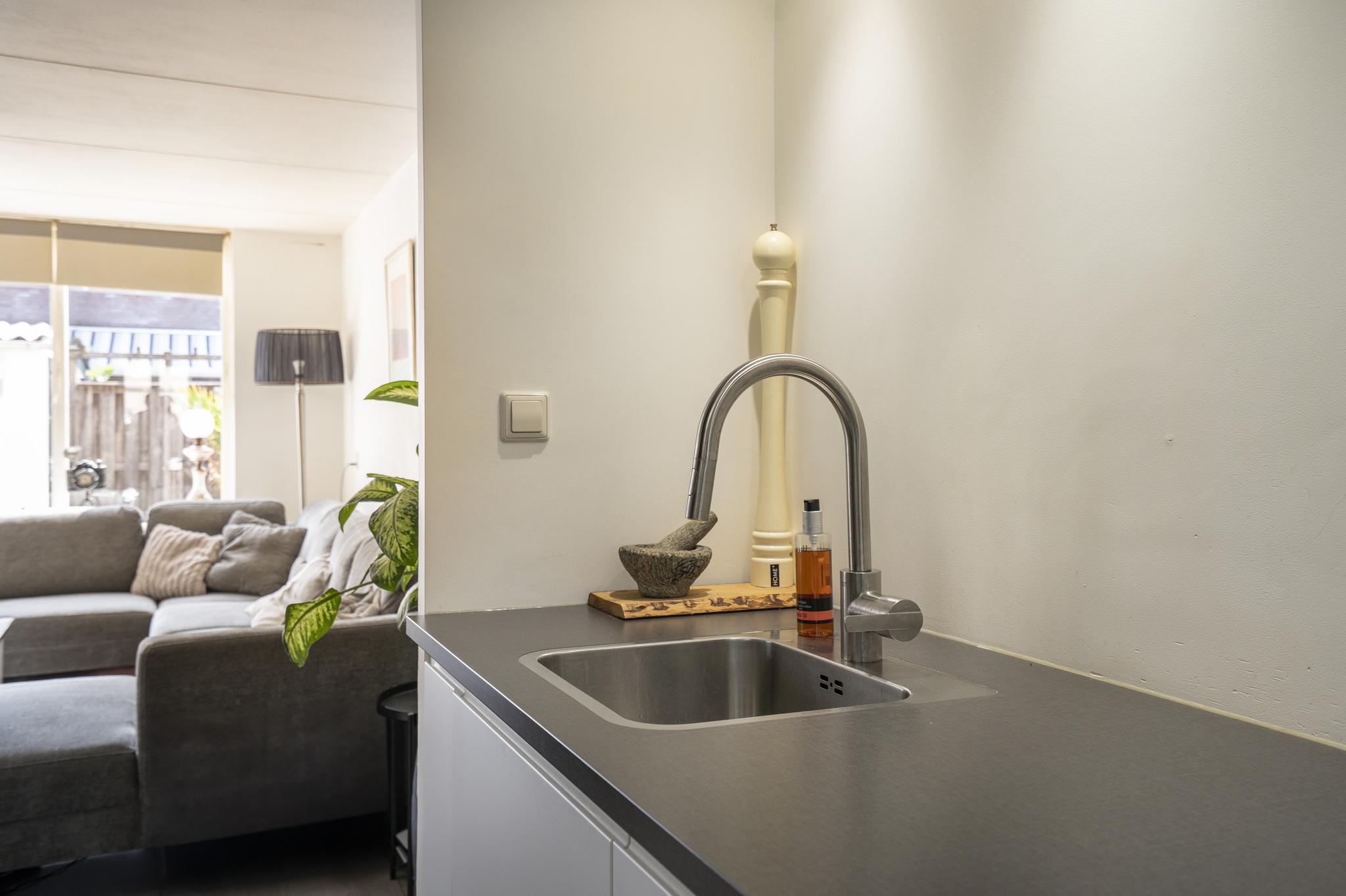 Staartmolenstraat 15, afbeelding 1