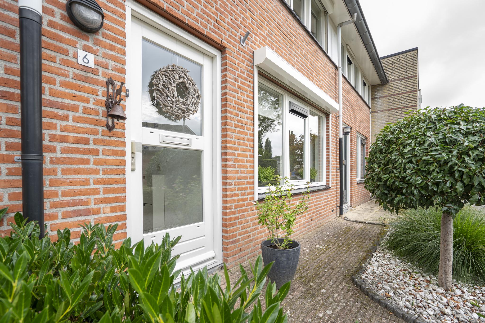 Troubadour 6, afbeelding 5